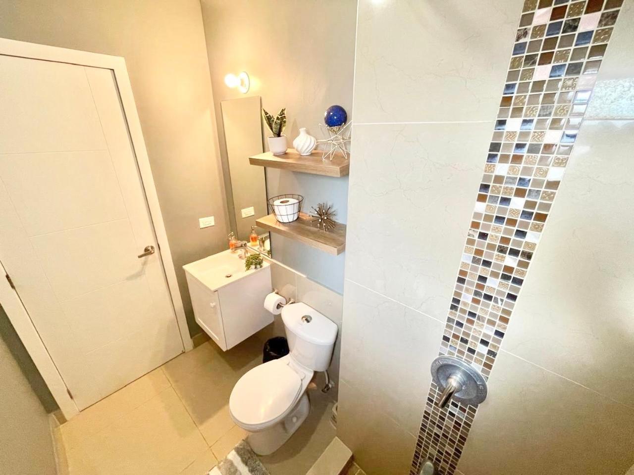 Modern 3 Bedroom Condo In Private Community #8 Petit Valley Экстерьер фото
