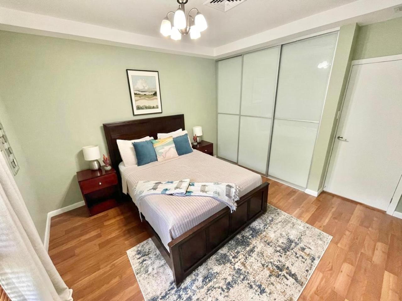 Modern 3 Bedroom Condo In Private Community #8 Petit Valley Экстерьер фото